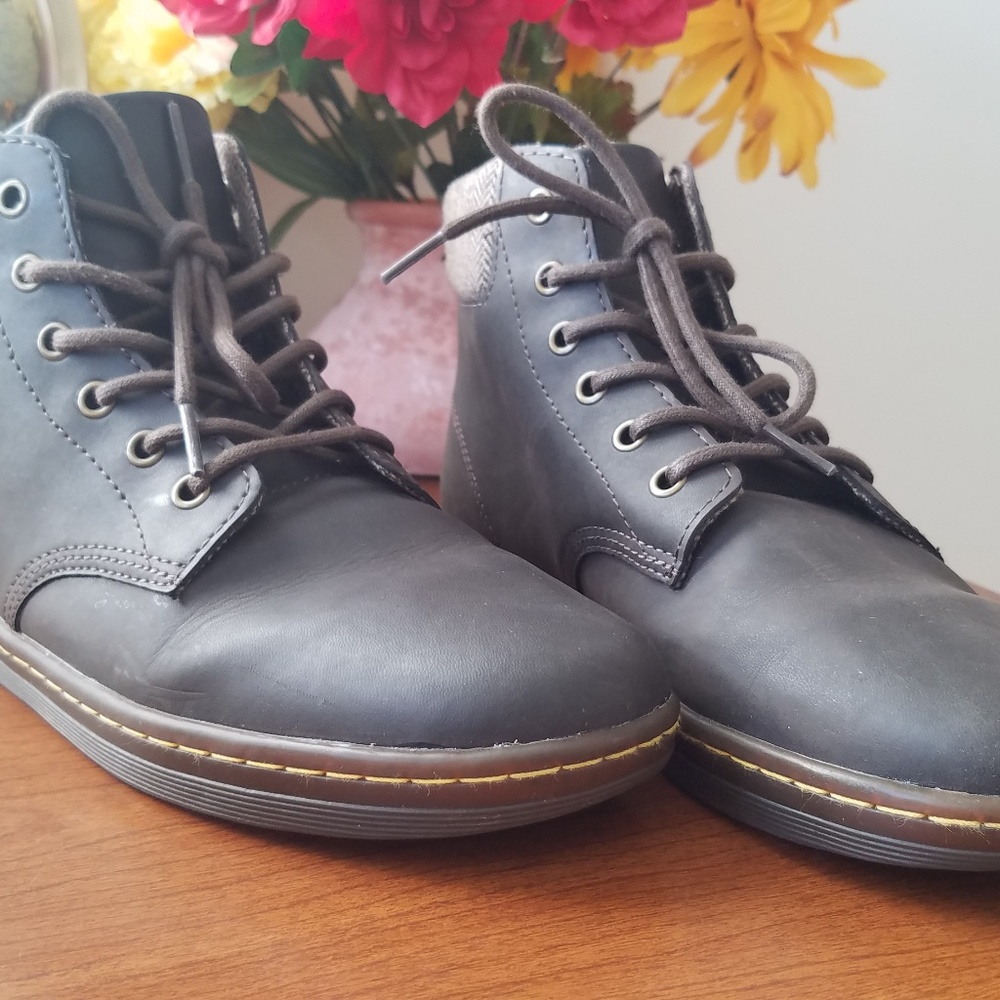 Dr. Martens Maelly Boots